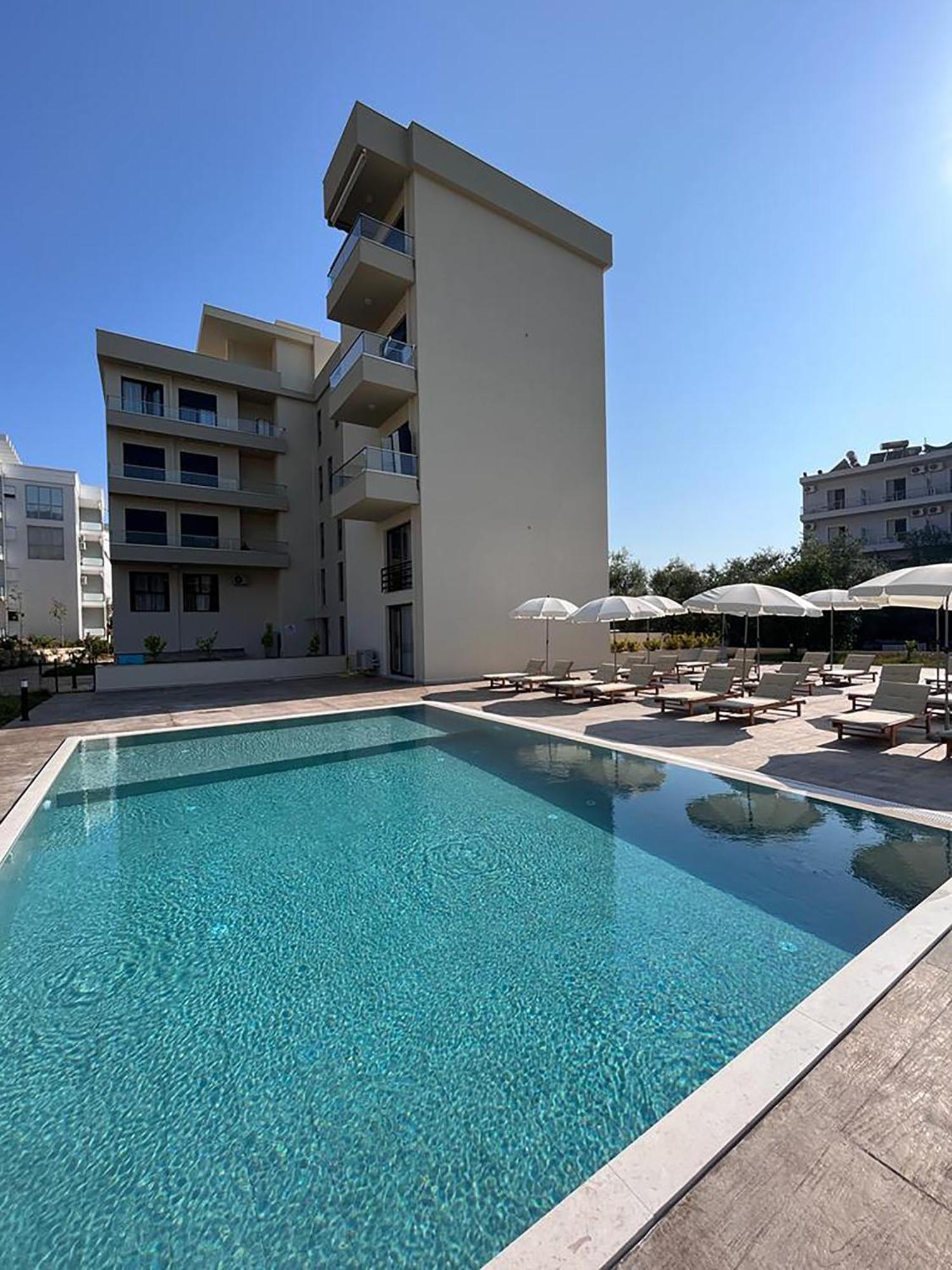 The Blue Wave Hotel Himara Kültér fotó