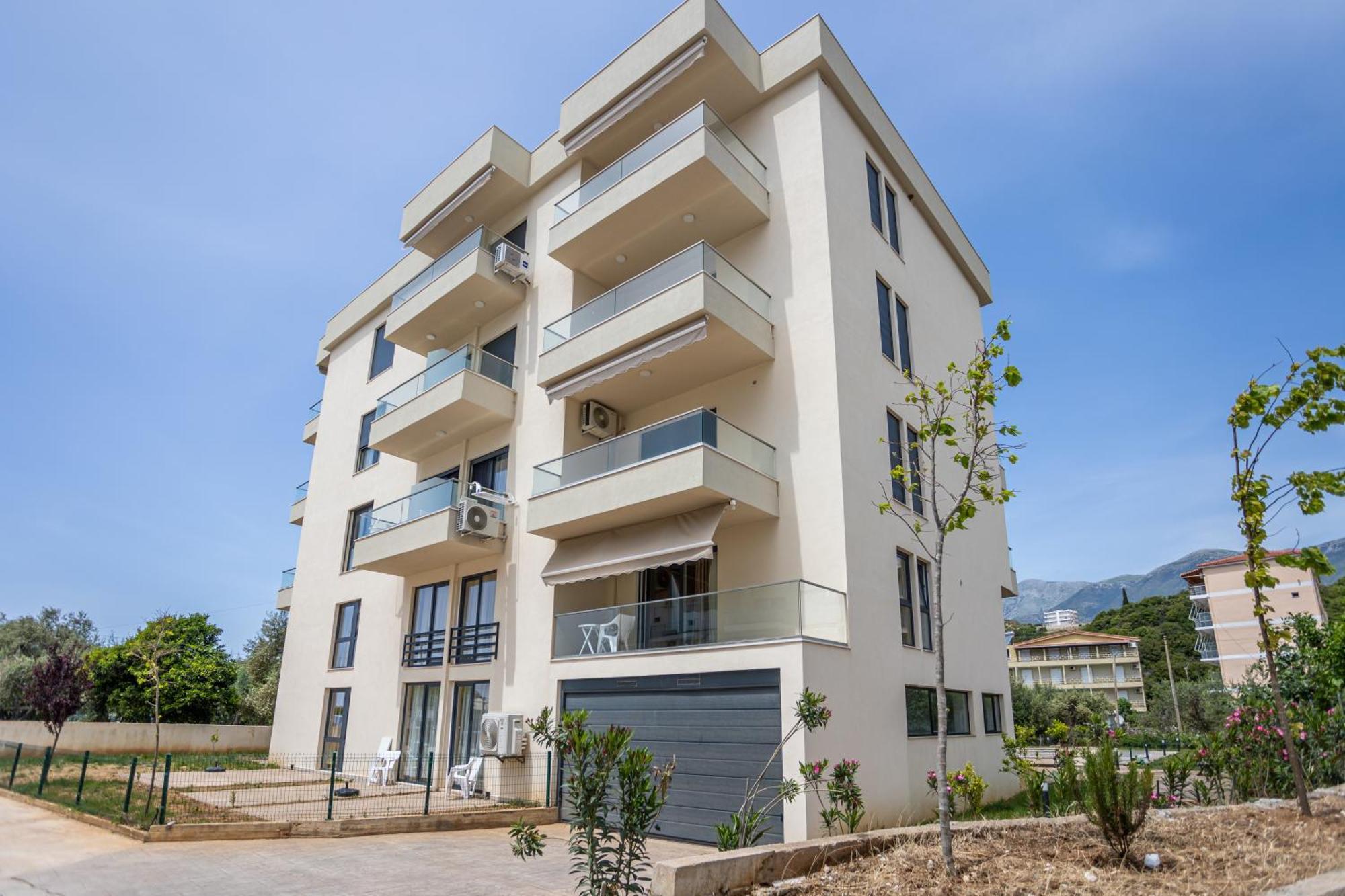 The Blue Wave Hotel Himara Kültér fotó
