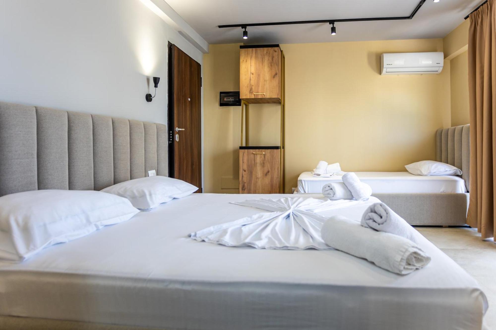 The Blue Wave Hotel Himara Kültér fotó