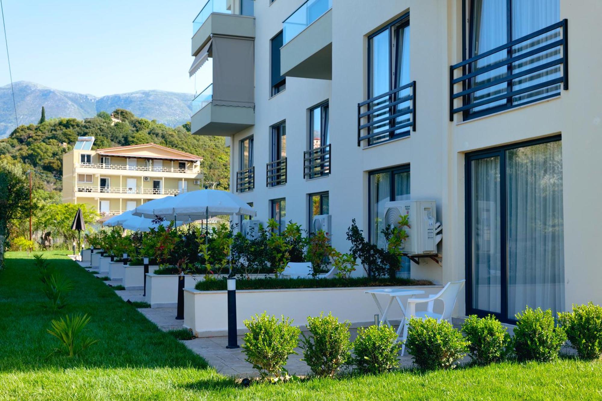 The Blue Wave Hotel Himara Kültér fotó