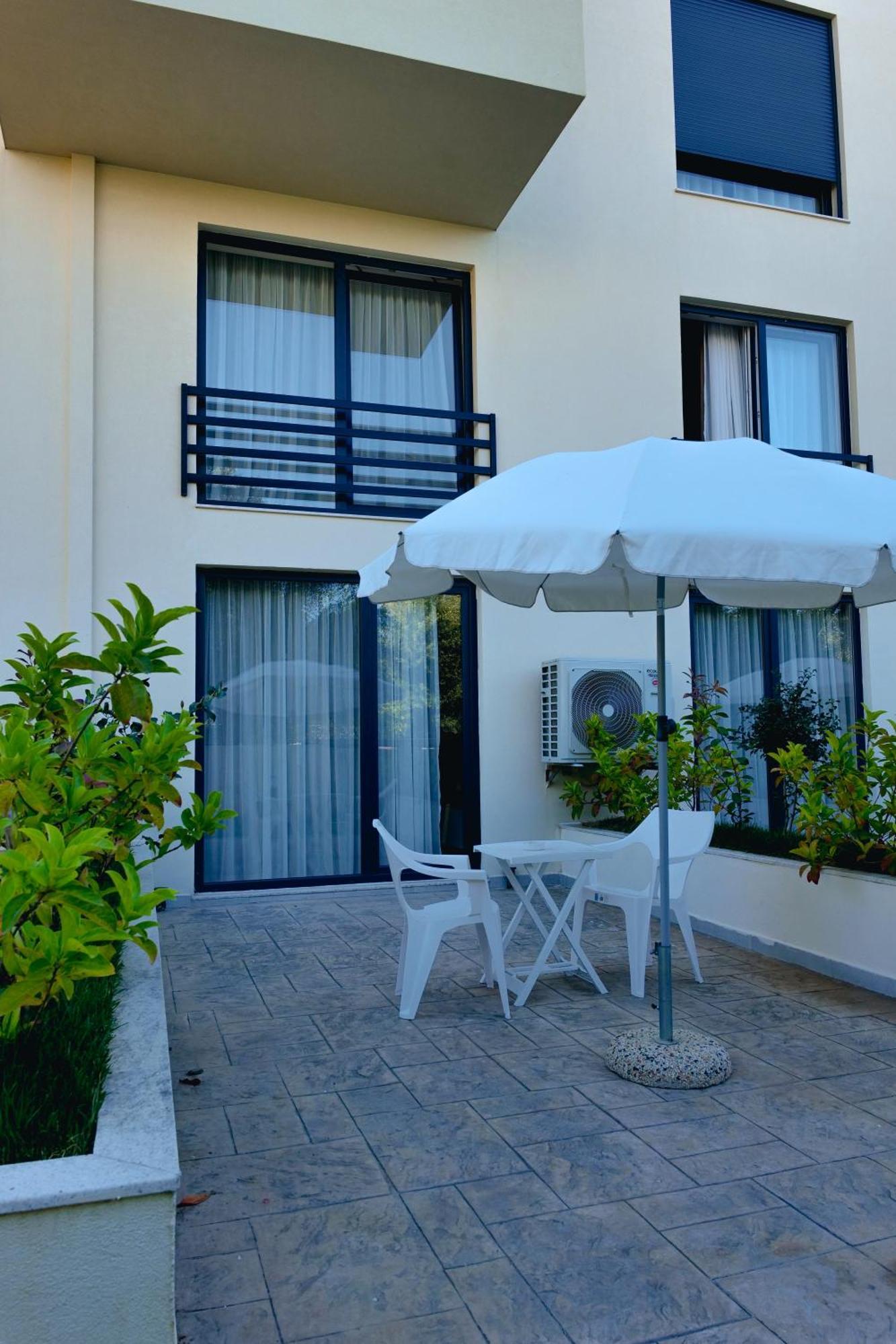 The Blue Wave Hotel Himara Kültér fotó