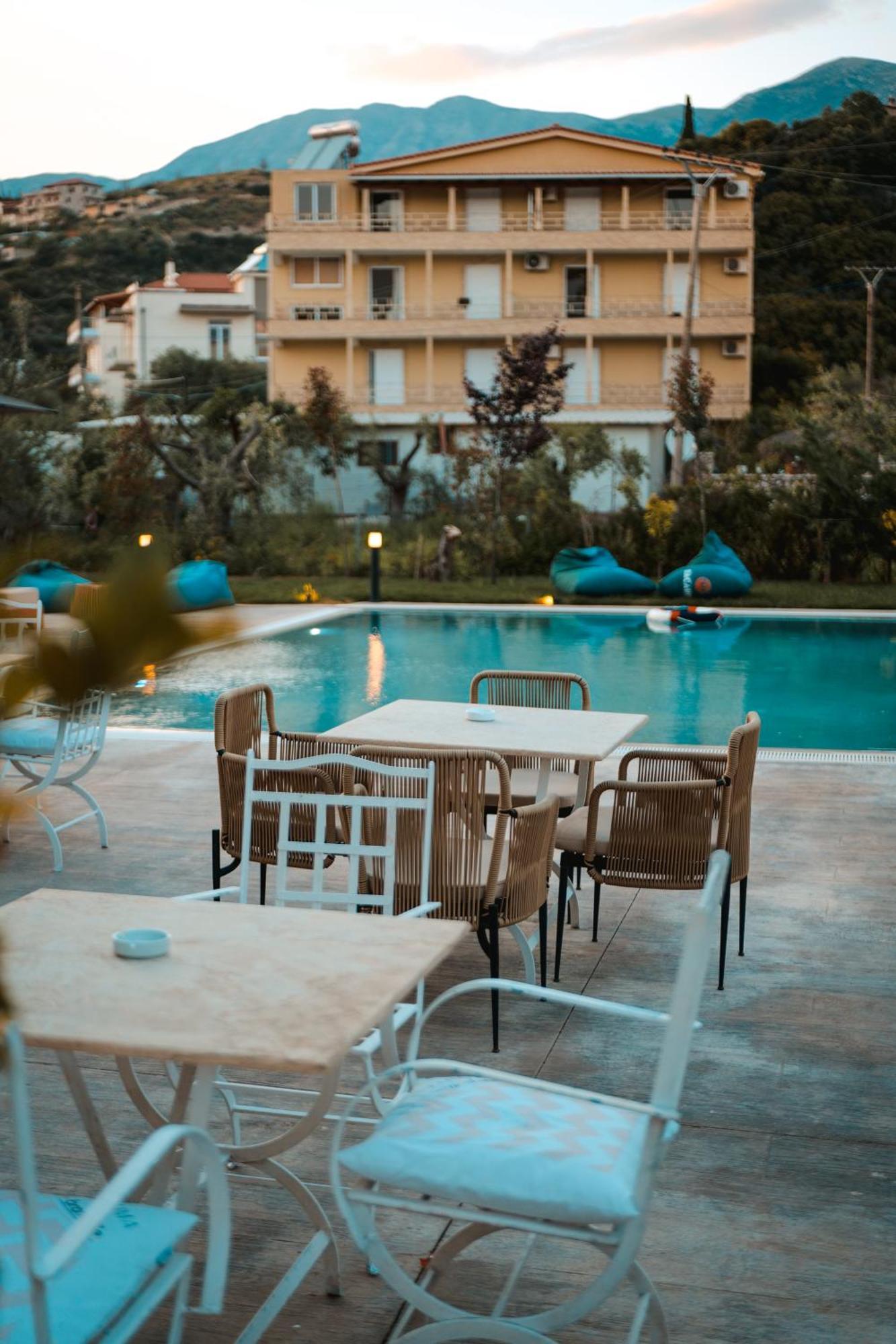 The Blue Wave Hotel Himara Kültér fotó
