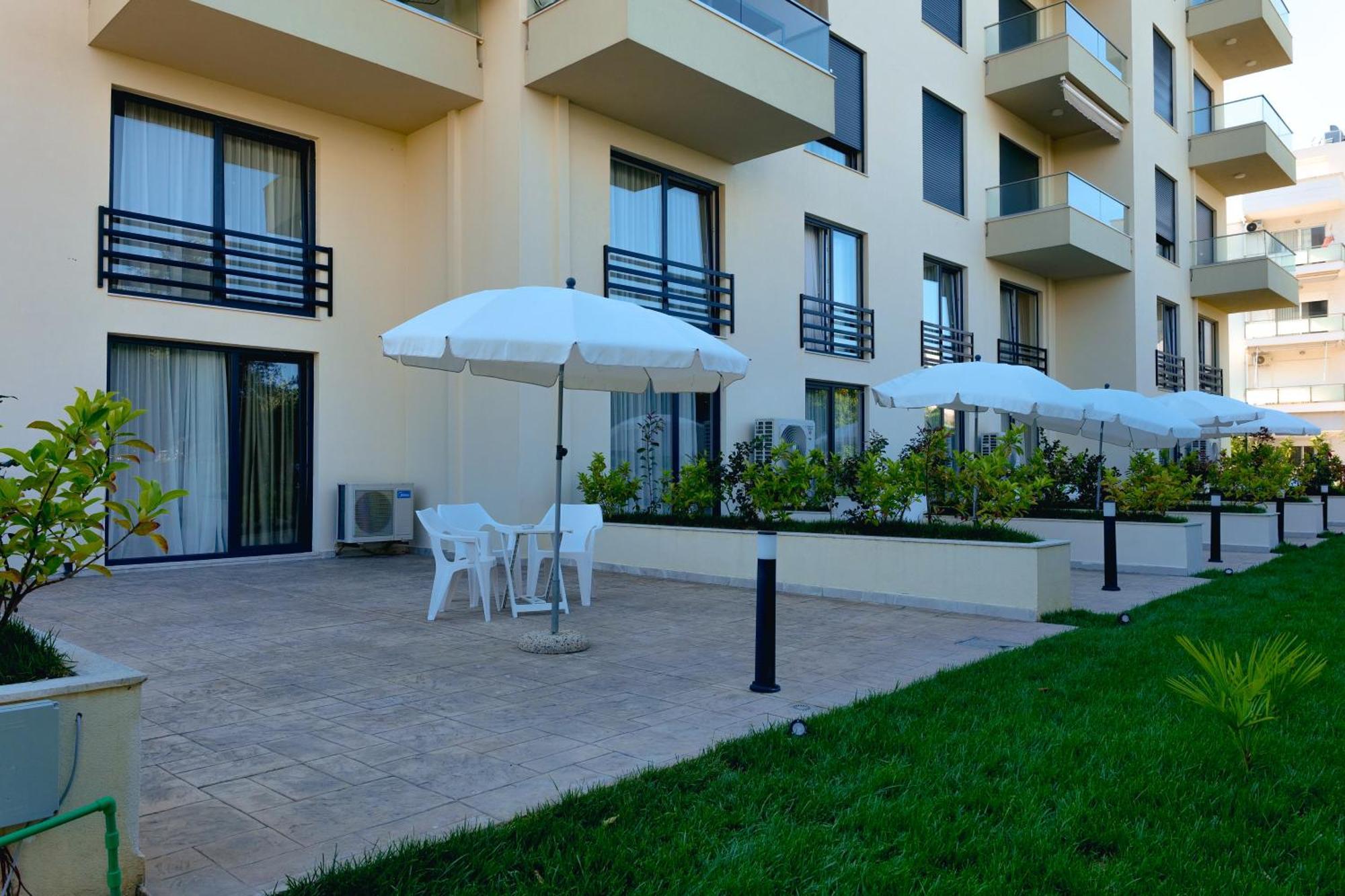 The Blue Wave Hotel Himara Kültér fotó
